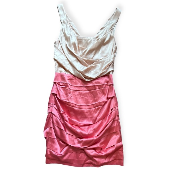 Express Silk pink and cream color block ruched bodycon dress Women’s Size 2 - Picture 1 of 8